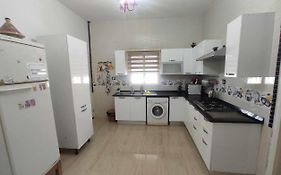 Villa Mimosa Avec Parking Interieur